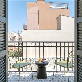 5 bedroom villa with indoor and outdoor pool in Chania town, sleeps 10